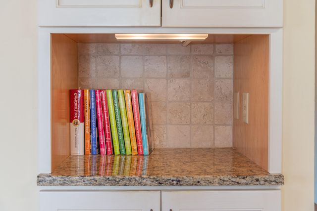 537 W Falmouth Highway, West Falmouth, MA 02540