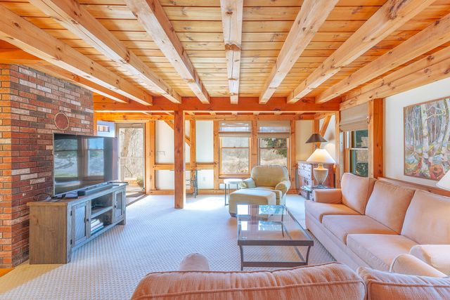 537 W Falmouth Highway, West Falmouth, MA 02540