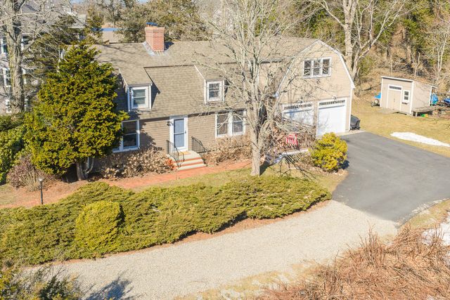 537 W Falmouth Highway, West Falmouth, MA 02540