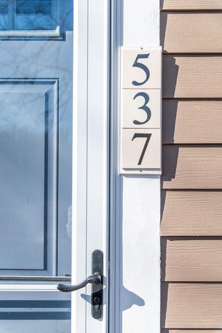 537 W Falmouth Highway, West Falmouth, MA 02540