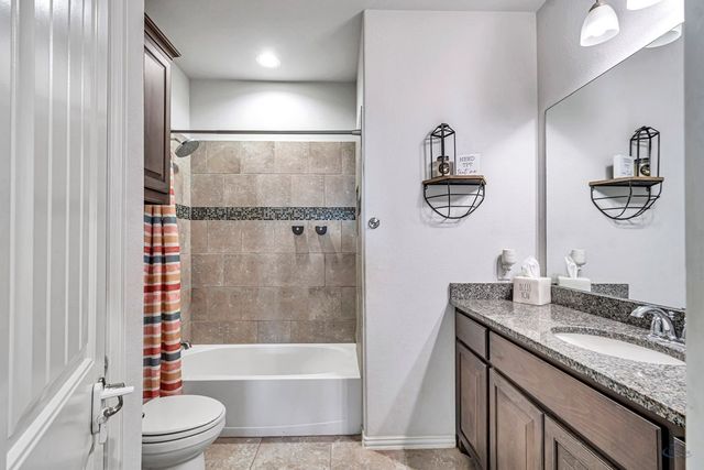 5004 Meadowside St, Midland, TX 79705