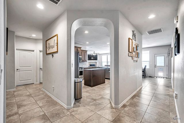 5004 Meadowside St, Midland, TX 79705