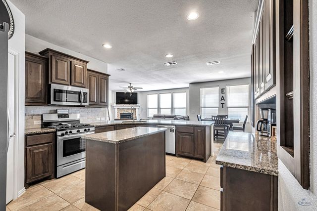 5004 Meadowside St, Midland, TX 79705