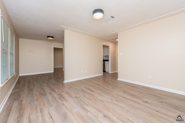 133 Avalon Drive, Warner Robins, GA 31093