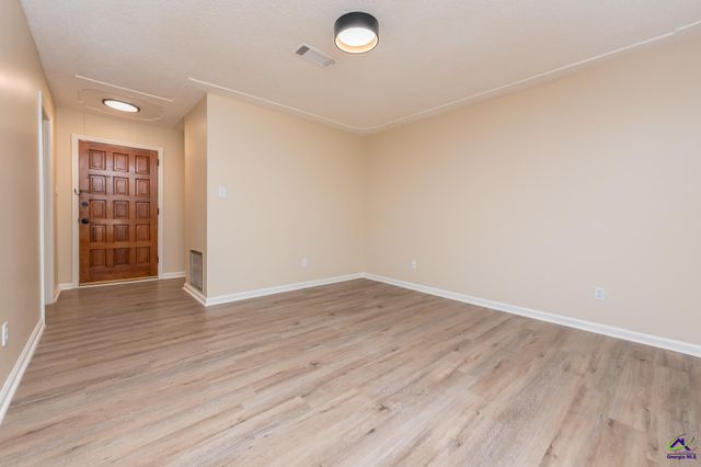 133 Avalon Drive, Warner Robins, GA 31093