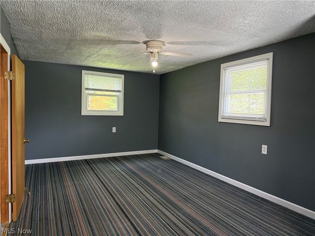 2261 6th Street, Mcdonald, OH 44437