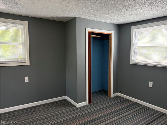 2261 6th Street, Mcdonald, OH 44437