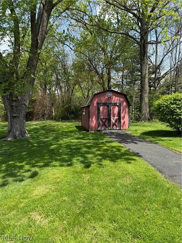 2261 6th Street, Mcdonald, OH 44437