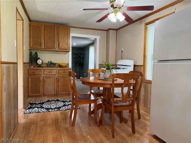 2261 6th Street, Mcdonald, OH 44437
