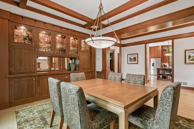 721 Rice Street E, Wayzata, MN 55391