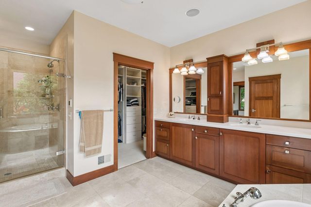 721 Rice Street E, Wayzata, MN 55391