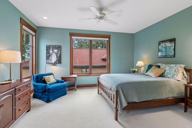 721 Rice Street E, Wayzata, MN 55391