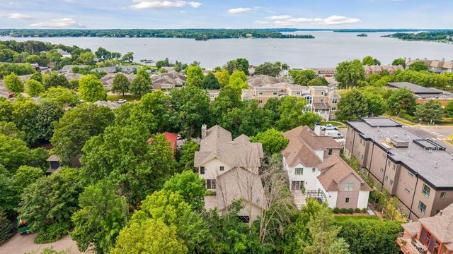 721 Rice Street E, Wayzata, MN 55391
