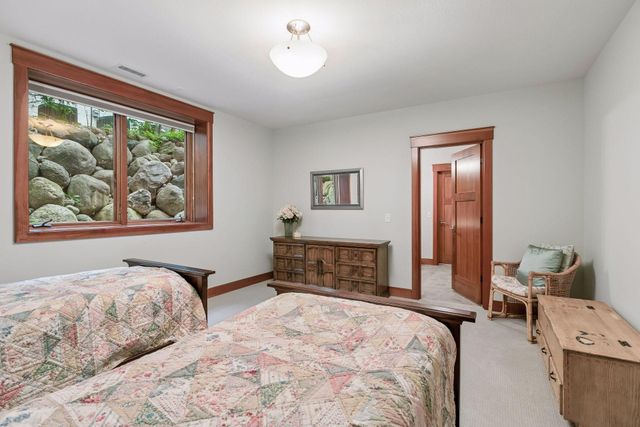 721 Rice Street E, Wayzata, MN 55391