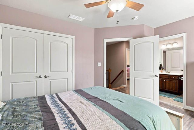 7612 Aspen Ridge Rd, Louisville, KY 40214