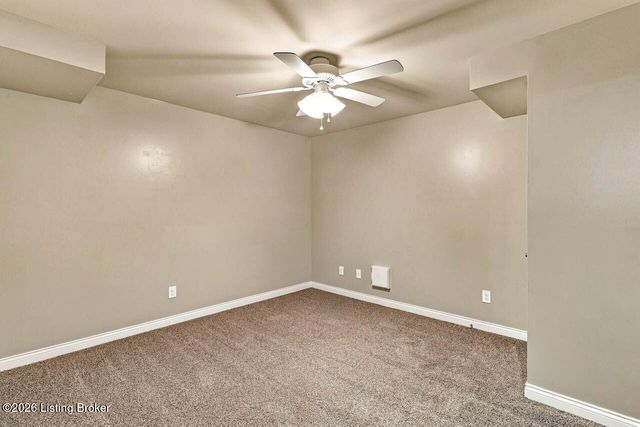 7612 Aspen Ridge Rd, Louisville, KY 40214