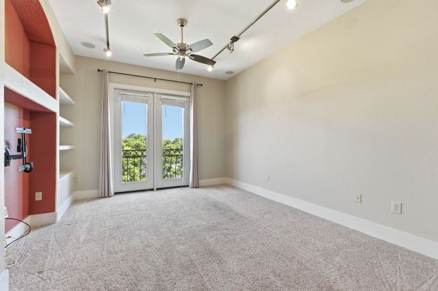 2600 Hillsboro Pike Apt 401, Nashville, TN 37212