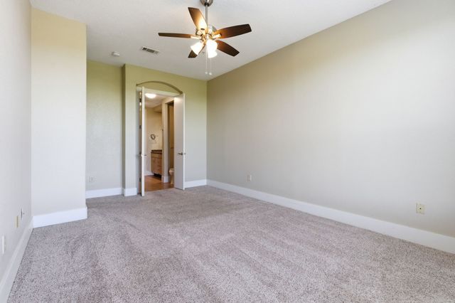 2600 Hillsboro Pike Apt 401, Nashville, TN 37212