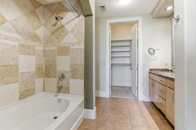 2600 Hillsboro Pike Apt 401, Nashville, TN 37212