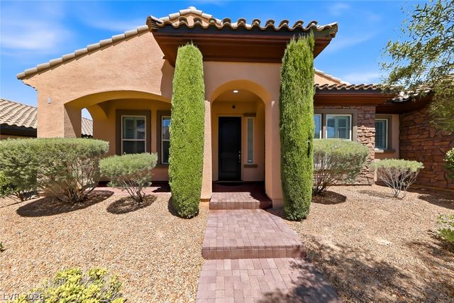 2908 Grande Arch Street, Henderson, NV 89044
