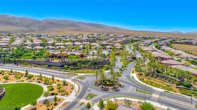 2908 Grande Arch Street, Henderson, NV 89044