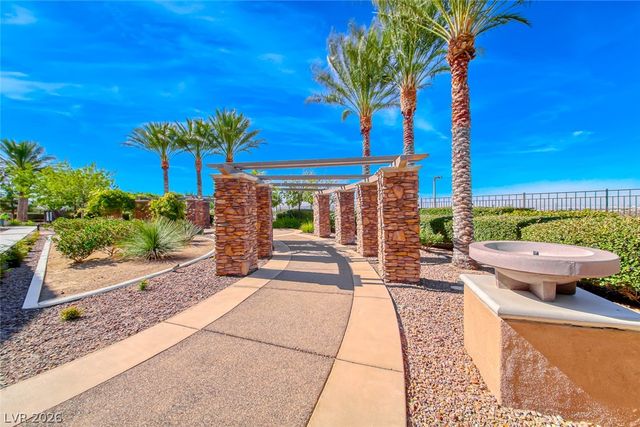 2908 Grande Arch Street, Henderson, NV 89044
