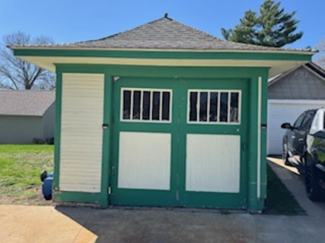 1007 7th Street, Grundy Center, IA 50638