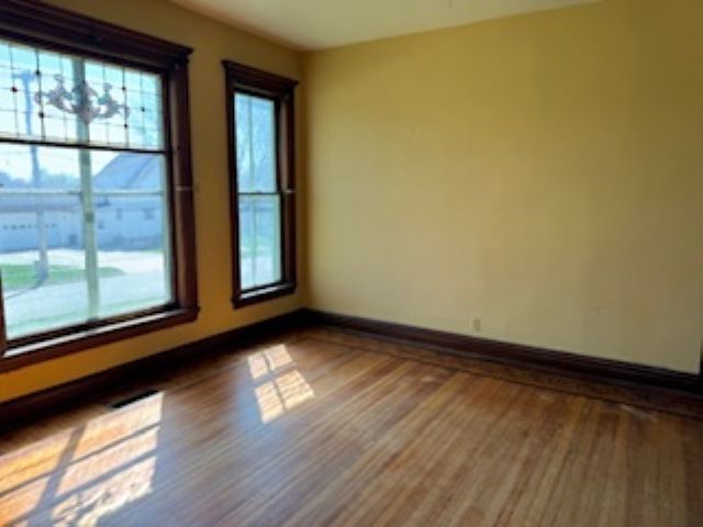 1007 7th Street, Grundy Center, IA 50638