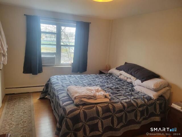 40 Owen Street APT B4, Hartford, CT 06105