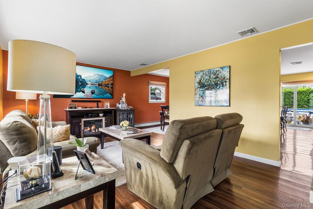 142 Montgomery Avenue, Oceanside, NY 11572 — photo 4