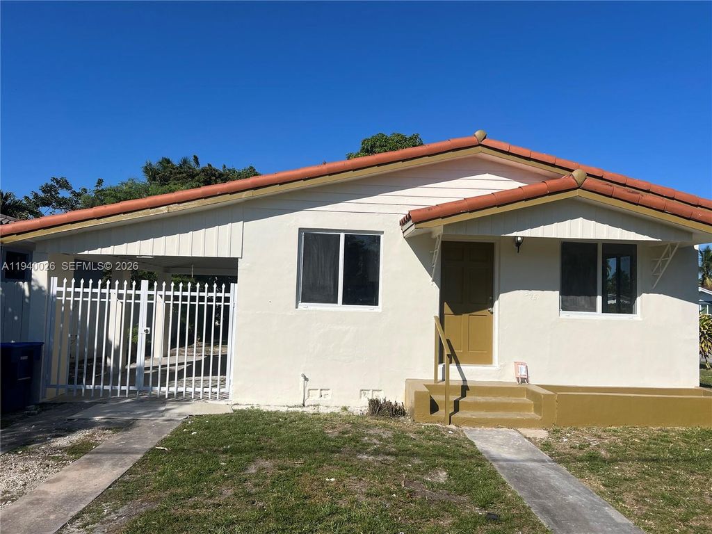 395 NE 112th St, Miami, FL 33161
