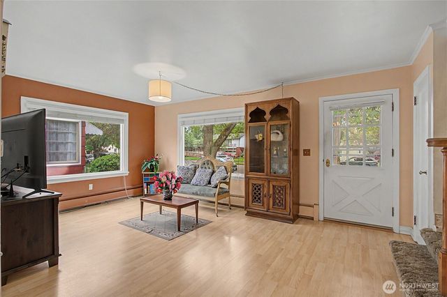 1409 9th Avenue, Longview, WA 98632