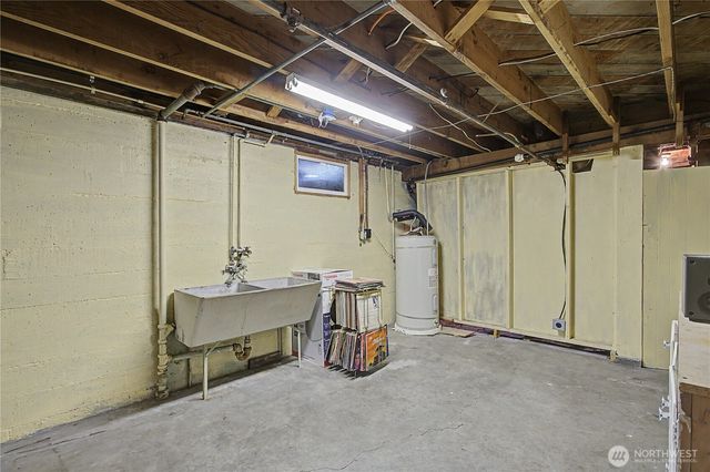 1409 9th Avenue, Longview, WA 98632