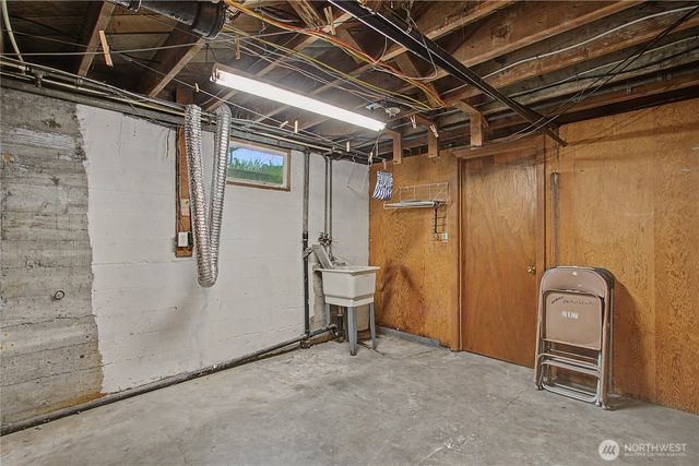1409 9th Avenue, Longview, WA 98632
