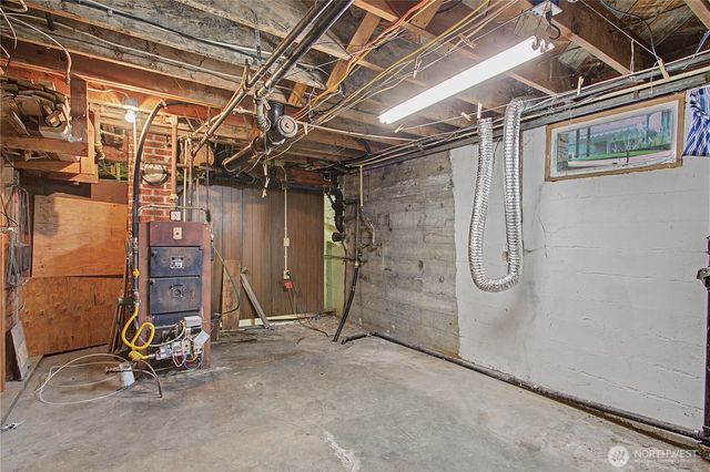 1409 9th Avenue, Longview, WA 98632
