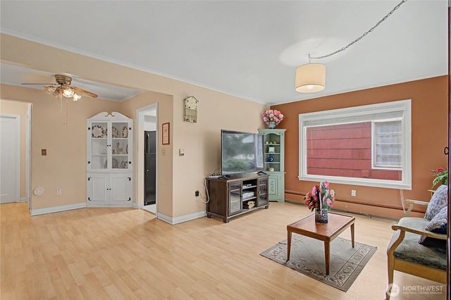 1409 9th Avenue, Longview, WA 98632