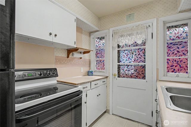 1409 9th Avenue, Longview, WA 98632