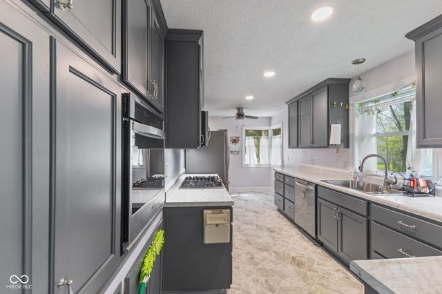 7104 Combs Road, Indianapolis, IN 46237