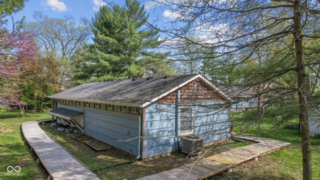 7104 Combs Road, Indianapolis, IN 46237