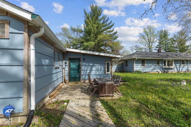 7104 Combs Road, Indianapolis, IN 46237