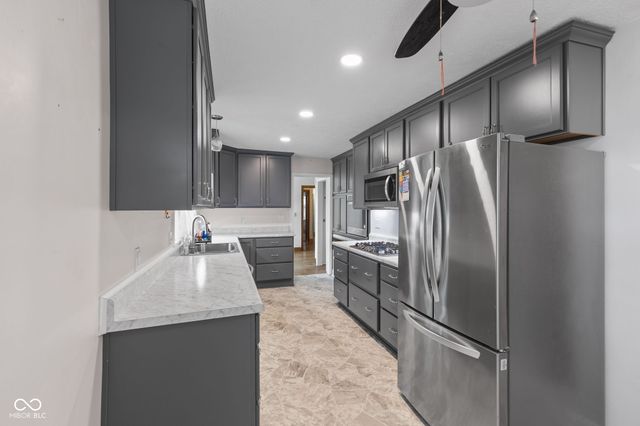 7104 Combs Road, Indianapolis, IN 46237