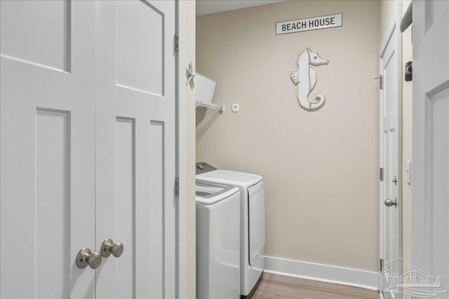 1612 Ponderosa Dr, Gulf Breeze, FL 32566