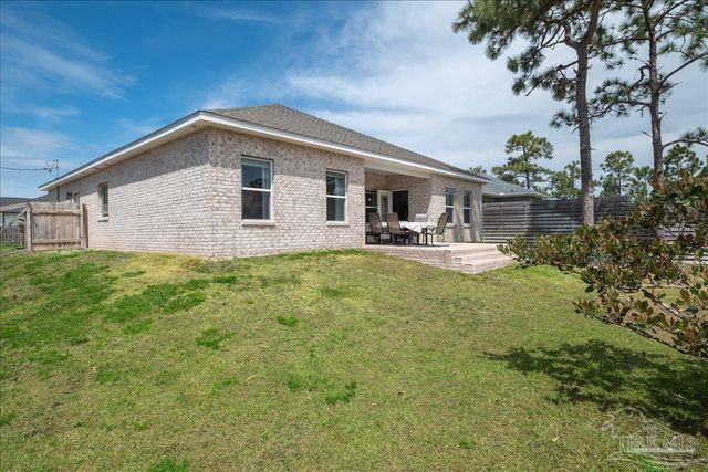 1612 Ponderosa Dr, Gulf Breeze, FL 32566