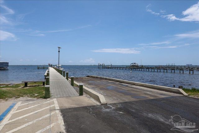 1612 Ponderosa Dr, Gulf Breeze, FL 32566