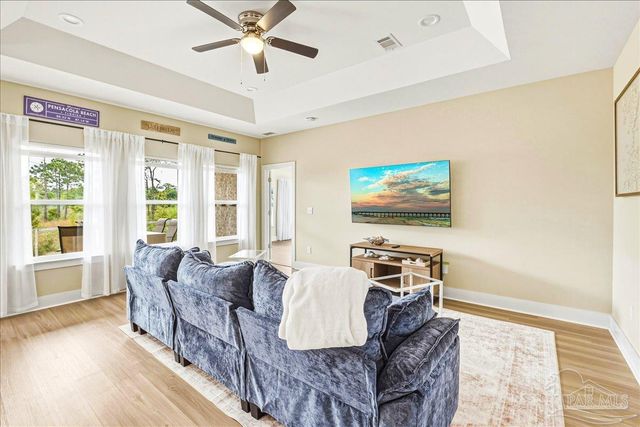 1612 Ponderosa Dr, Gulf Breeze, FL 32566
