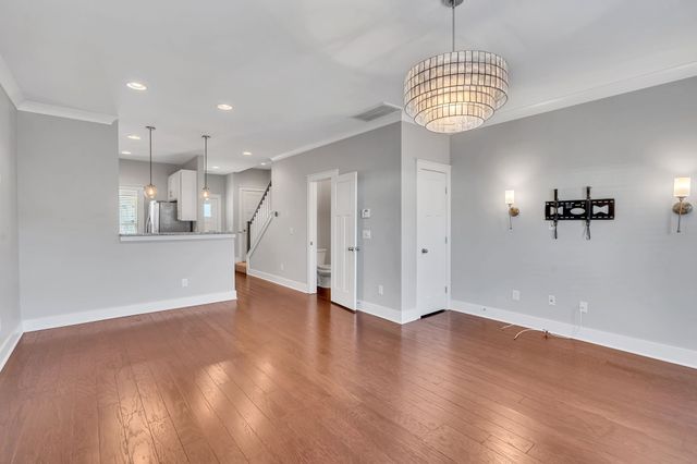 1517 57th Ave, N, Nashville, TN 37209