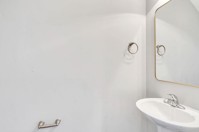 1517 57th Ave, N, Nashville, TN 37209