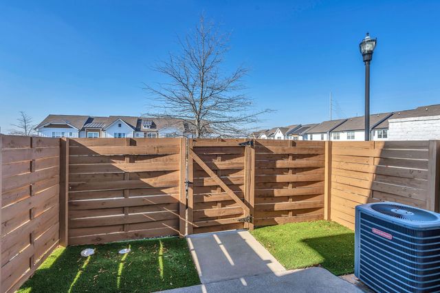 1517 57th Ave, N, Nashville, TN 37209