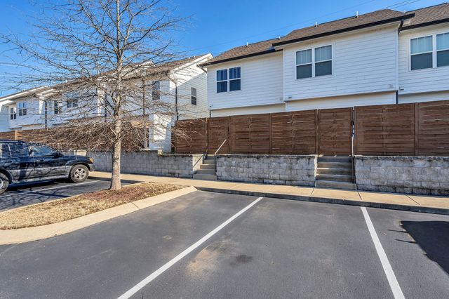 1517 57th Ave, N, Nashville, TN 37209