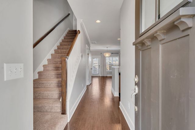 1517 57th Ave, N, Nashville, TN 37209